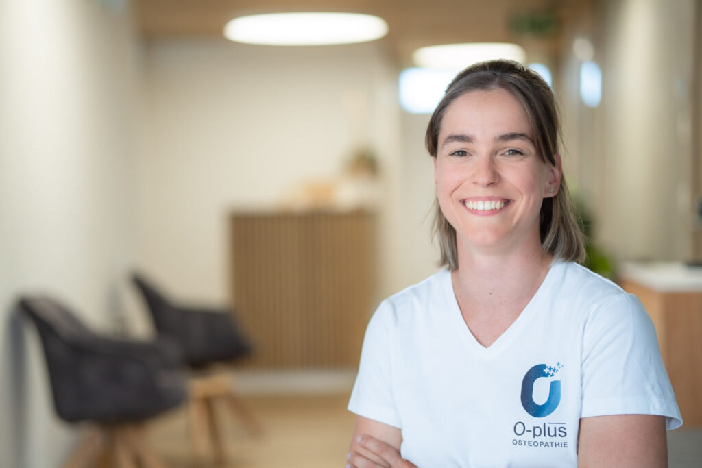 Portrait de Kim Kolly dans la salle d'attente